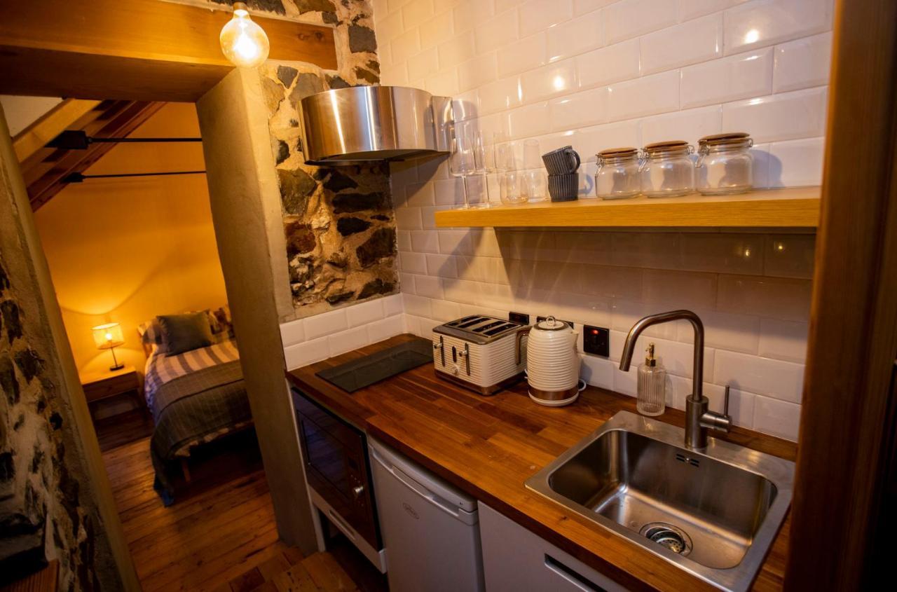 Holiday home The Woods At Whitepark Bay *